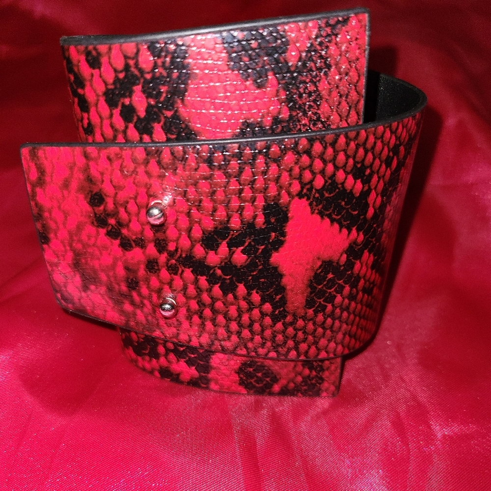 ***SNAKESKIN WRAP BRACELET***